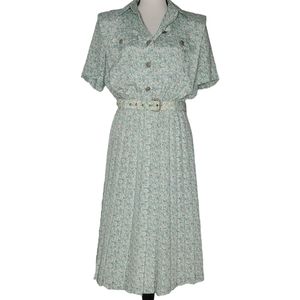 LESLIE FAY petite floral belted pleated button down dress